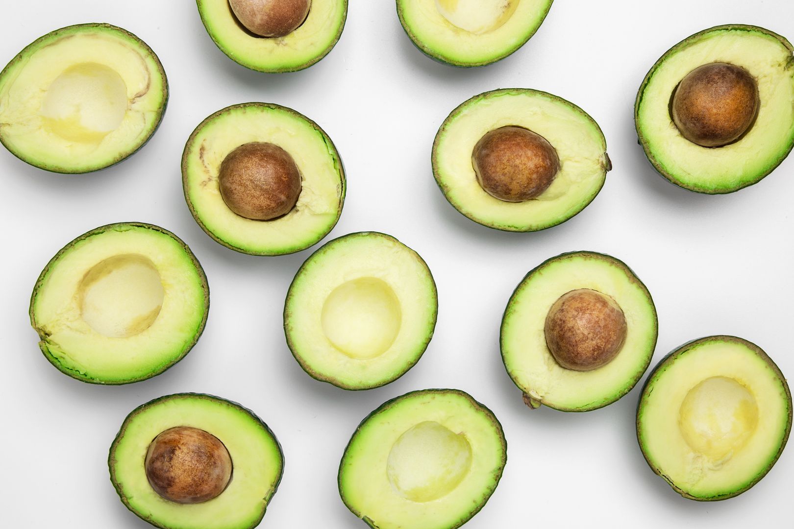 Чоловік креативно нарізав авокадо і став зіркою Reddit: фото