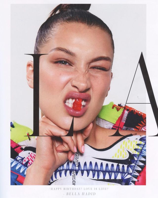 Дизайнерка створює корсети з кросівок Adidas: це треба бачити - фото 387299