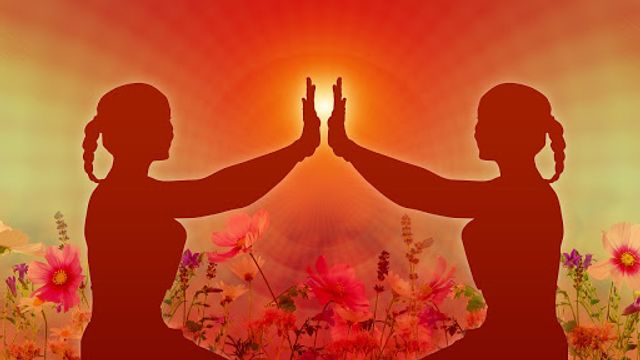 Три ознаки того, що певна людина думає про вас - фото 387507