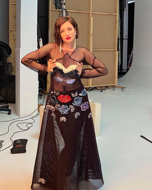 Оля Цибульська не стомлюється спокушати всіх - фото 387617