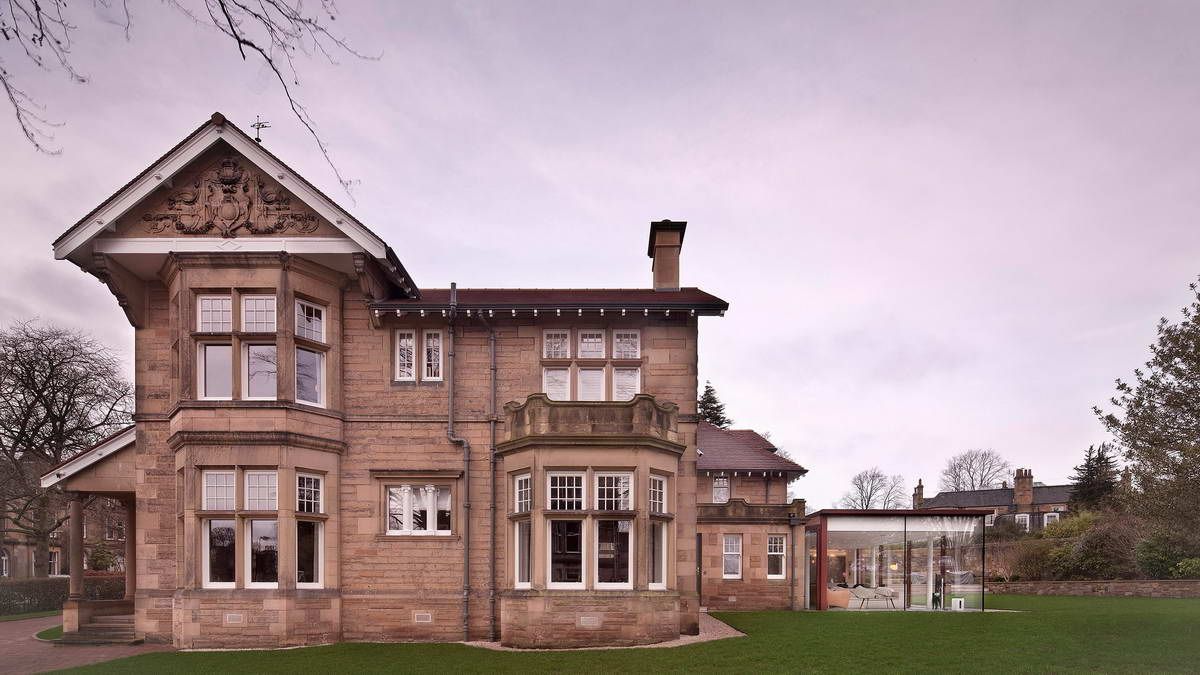 Стара вілла стала сучасним домом - фото 1