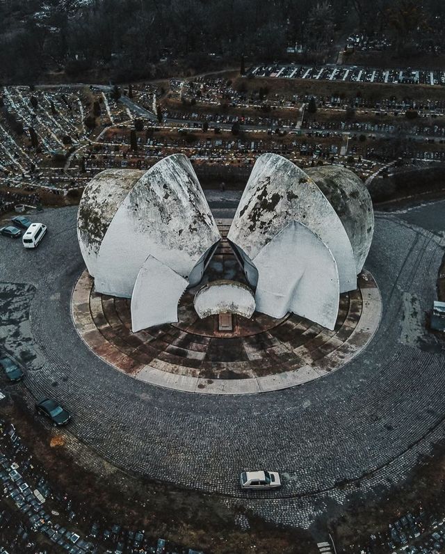 Як виглядає Київ з висоти пташиного польоту: ефектні кадри з незвичного ракурсу - фото 387859