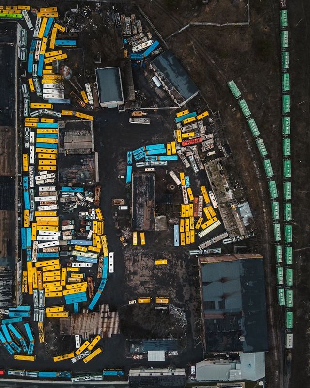 Як виглядає Київ з висоти пташиного польоту: ефектні кадри з незвичного ракурсу - фото 387861