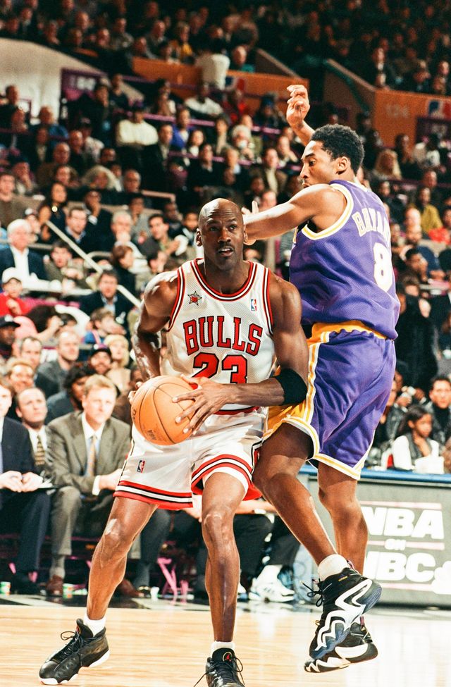 Michael Jordan vs Kobe Bryant, 1998 - фото 388236