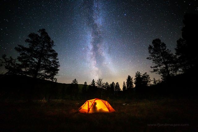 Яскраві фото Норвегії, які надихають на мандри - фото 388590