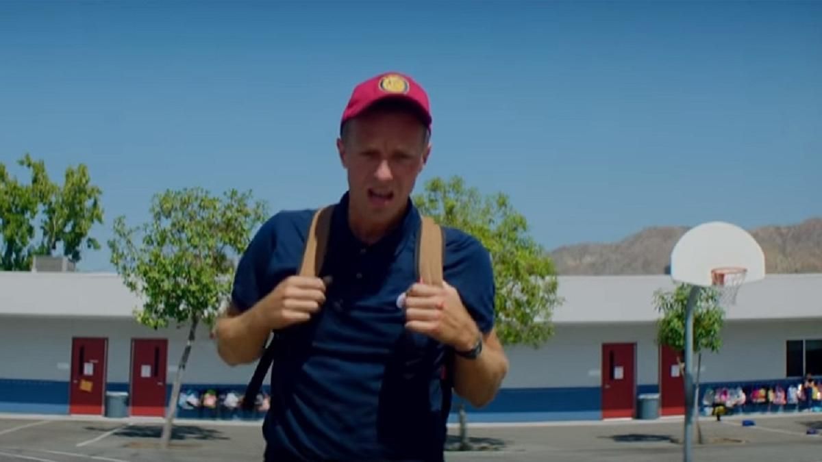 Кліп Coldplay – Champion of the World - фото 1