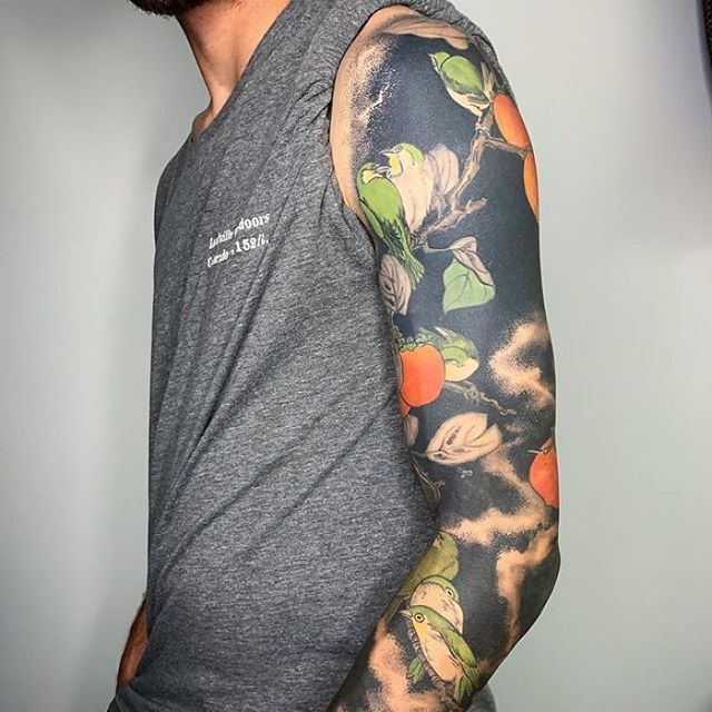 Художниця створює неймовірні тату в стилі епохи Відродження: фото - фото 388753