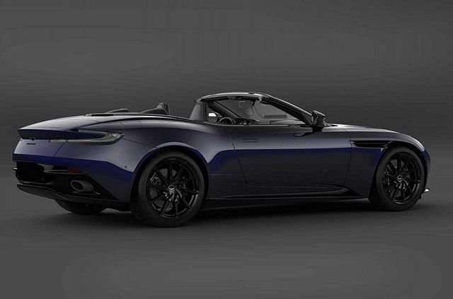 300 спартанців: Aston Martin випустить обмежену партію 'дуже чорних' авто - фото 388823