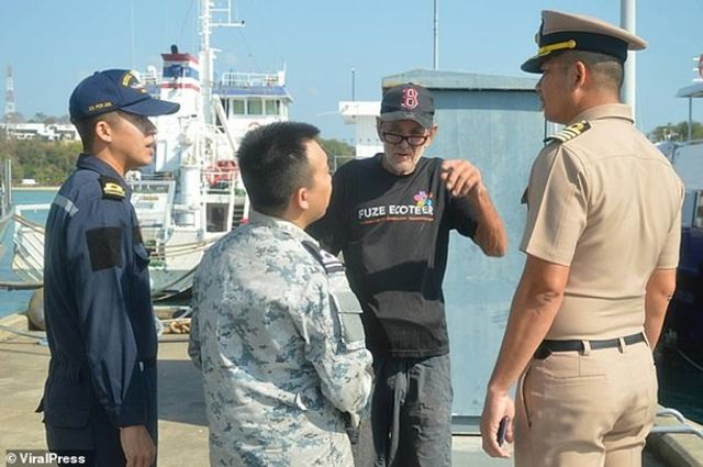Турист провів у відкритому морі три доби - фото 388832