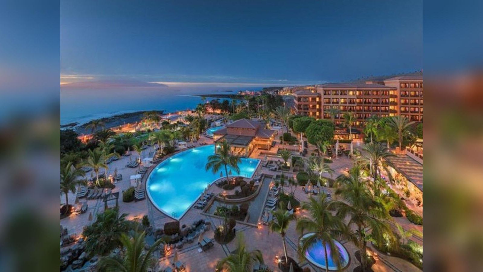 Карантин в готелі на Канарах: як проводять час постояльці