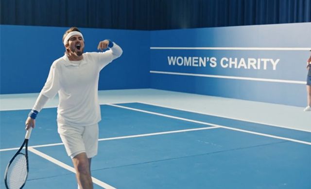 Тейлор Свіфт перетворилася на альфа-самця у новому кліпі - фото 389076