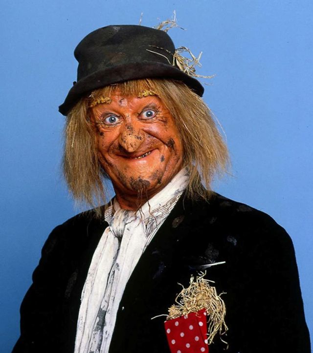 Мама не впізнала: британка переборщила з автозасмагою - фото 389127