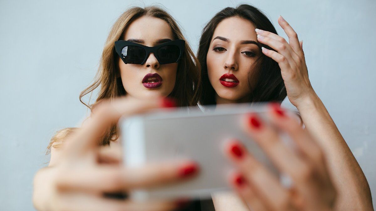 4 головні ознаки неосвіченої жінки