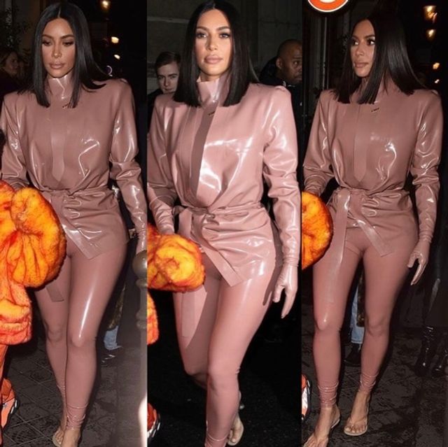 Найсексуальніша світська левиця обтягнула фігуру латексом - фото 389810