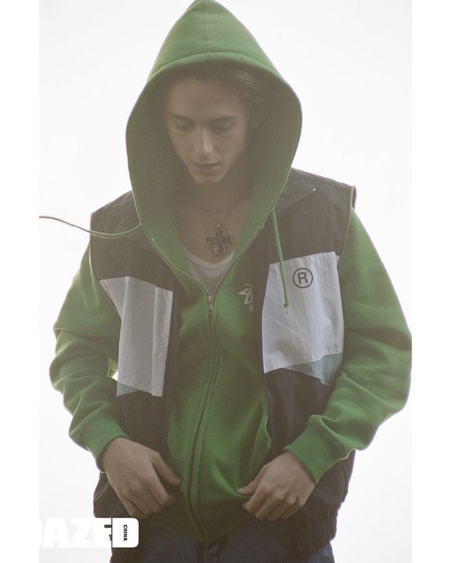 Король стилю: Тімоті Шаламе знявся для журналу Dazed China - фото 390091