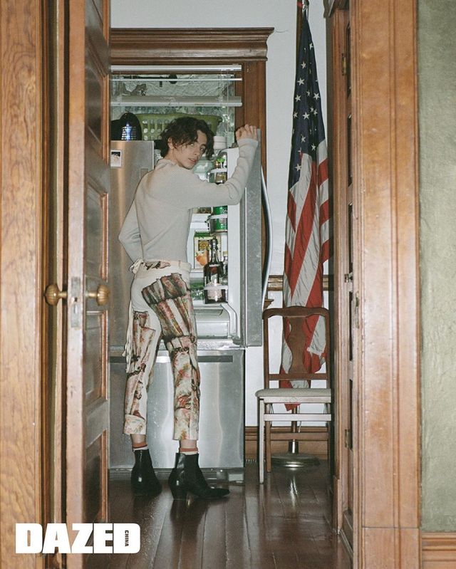 Король стилю: Тімоті Шаламе знявся для журналу Dazed China - фото 390098