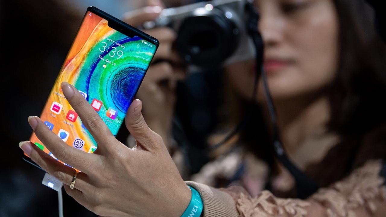 Цими смартфонами користувачі задоволені найбільше - фото 1