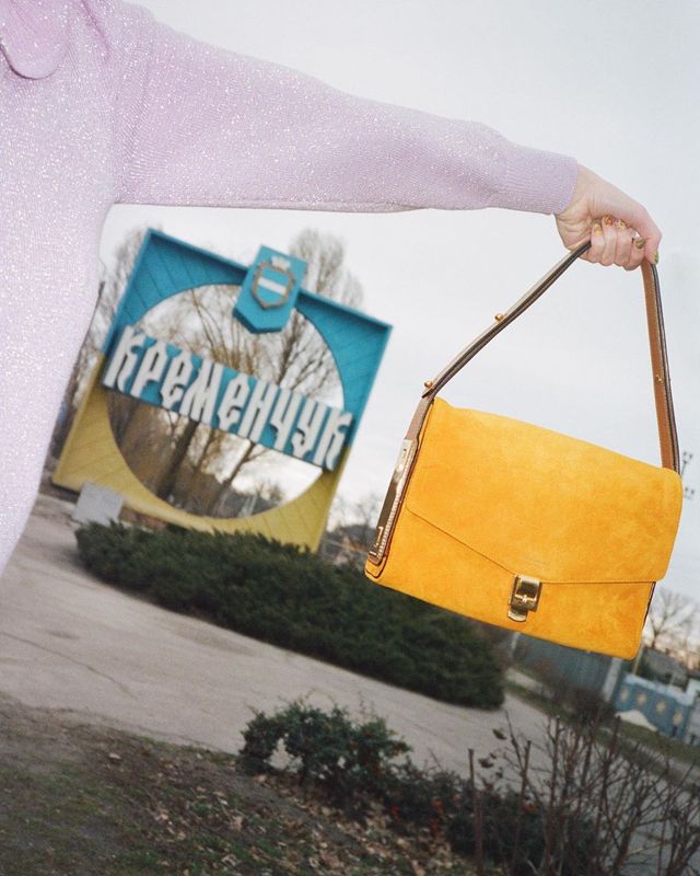 Модний бренд США зняв рекламну кампанію весняної колекції у Кременчуці - фото 390979