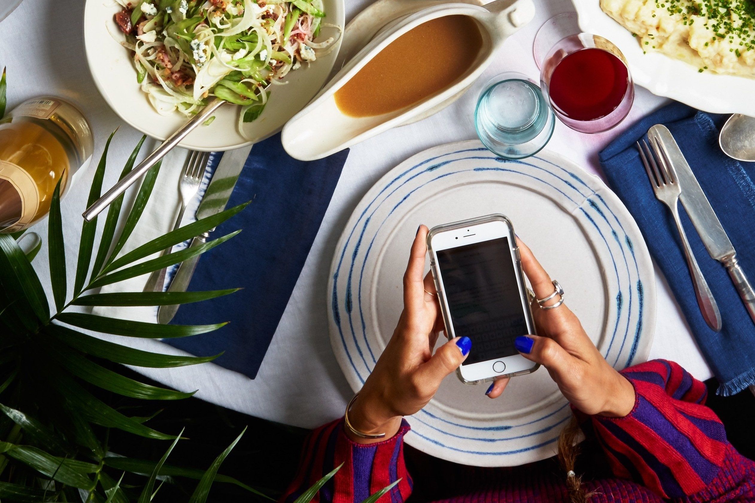 Як смартфон впливає на наш апетит: цікаве дослідження