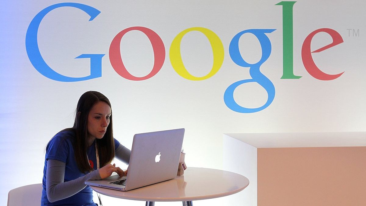 Google рекомендує своїм співробітникам працювати віддалено - фото 1