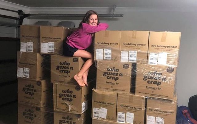 Австралійка купила туалетний папір на 3264 долари - фото 391754