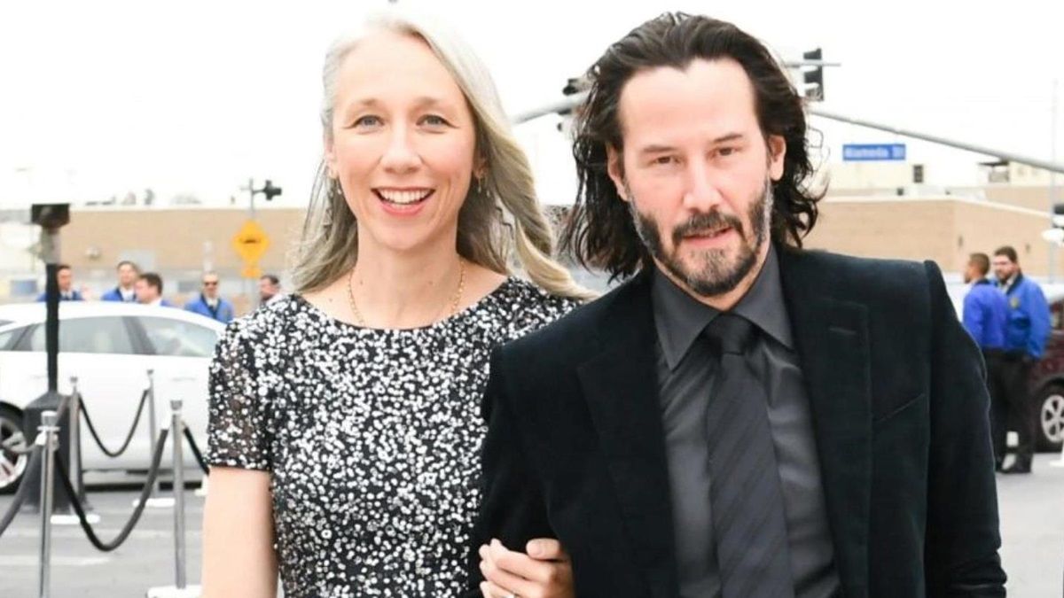 Дівчина Кіану Рівза розповіла про стосунки з актором