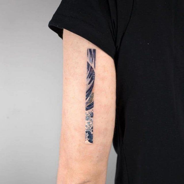 Художниця з Південної Кореї робить незвичайні прямокутні тату (фото) - фото 392165