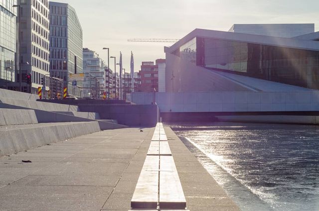 Земля бере перерву: як зараз виглядає спорожніла Європа (фото) - фото 392210