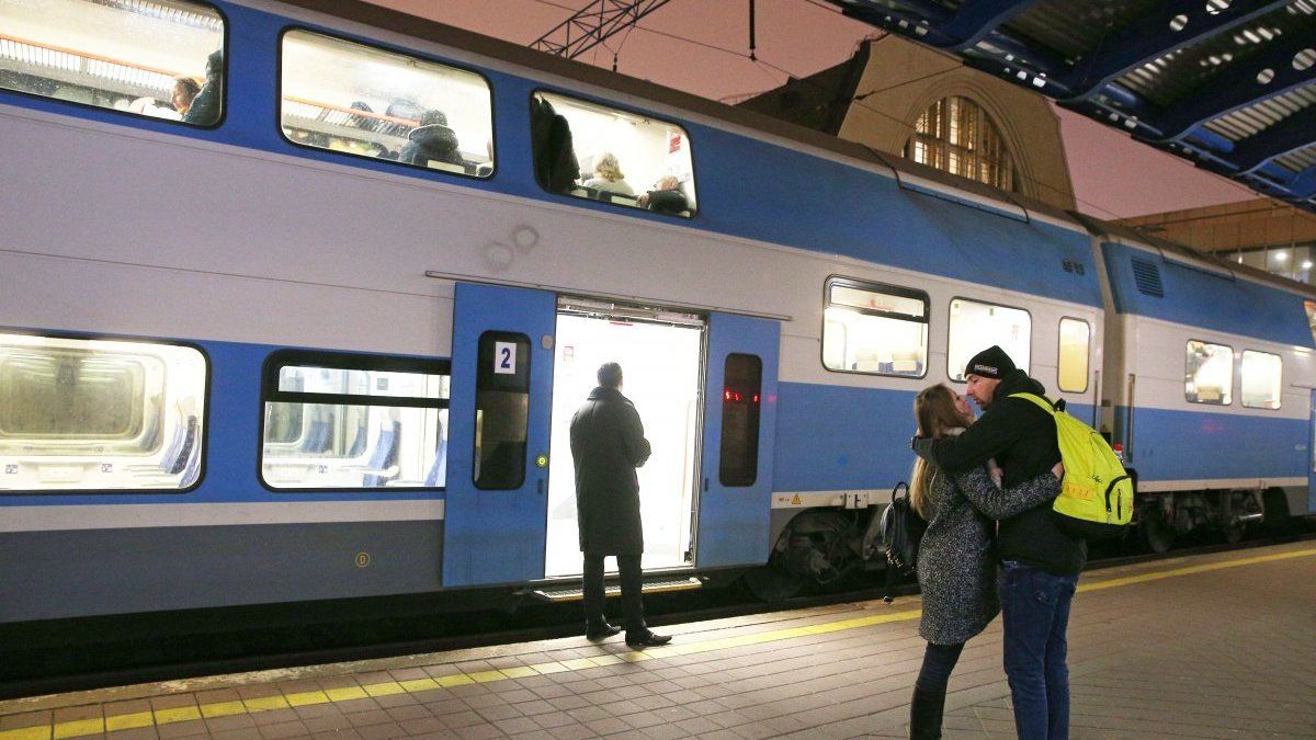 Потяг - фото 1