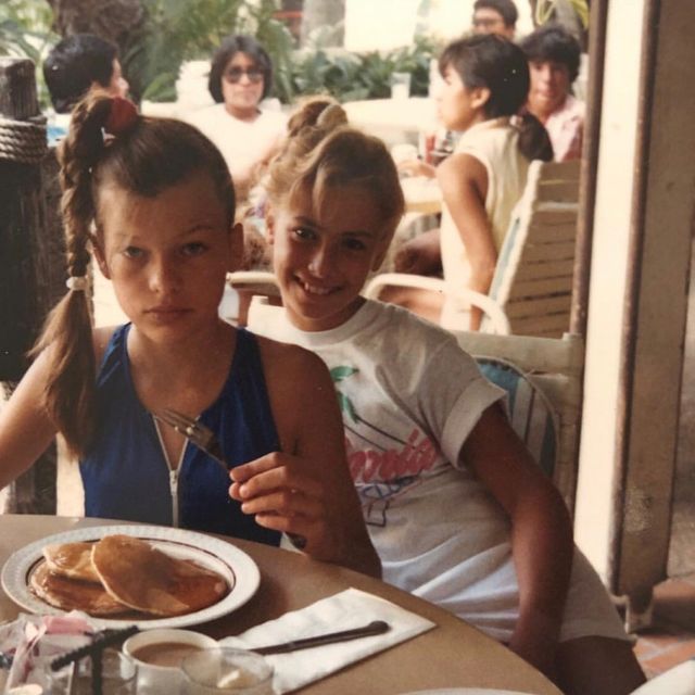 Як змінилась спокуслива і талановита киянка Міла Йовович: фото 18+ - фото 392533