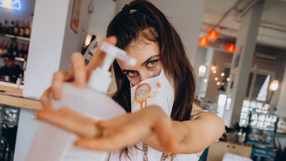 Українські зірки долучилися до інформаційної кампанії проти поширення коронавірусу (відео)