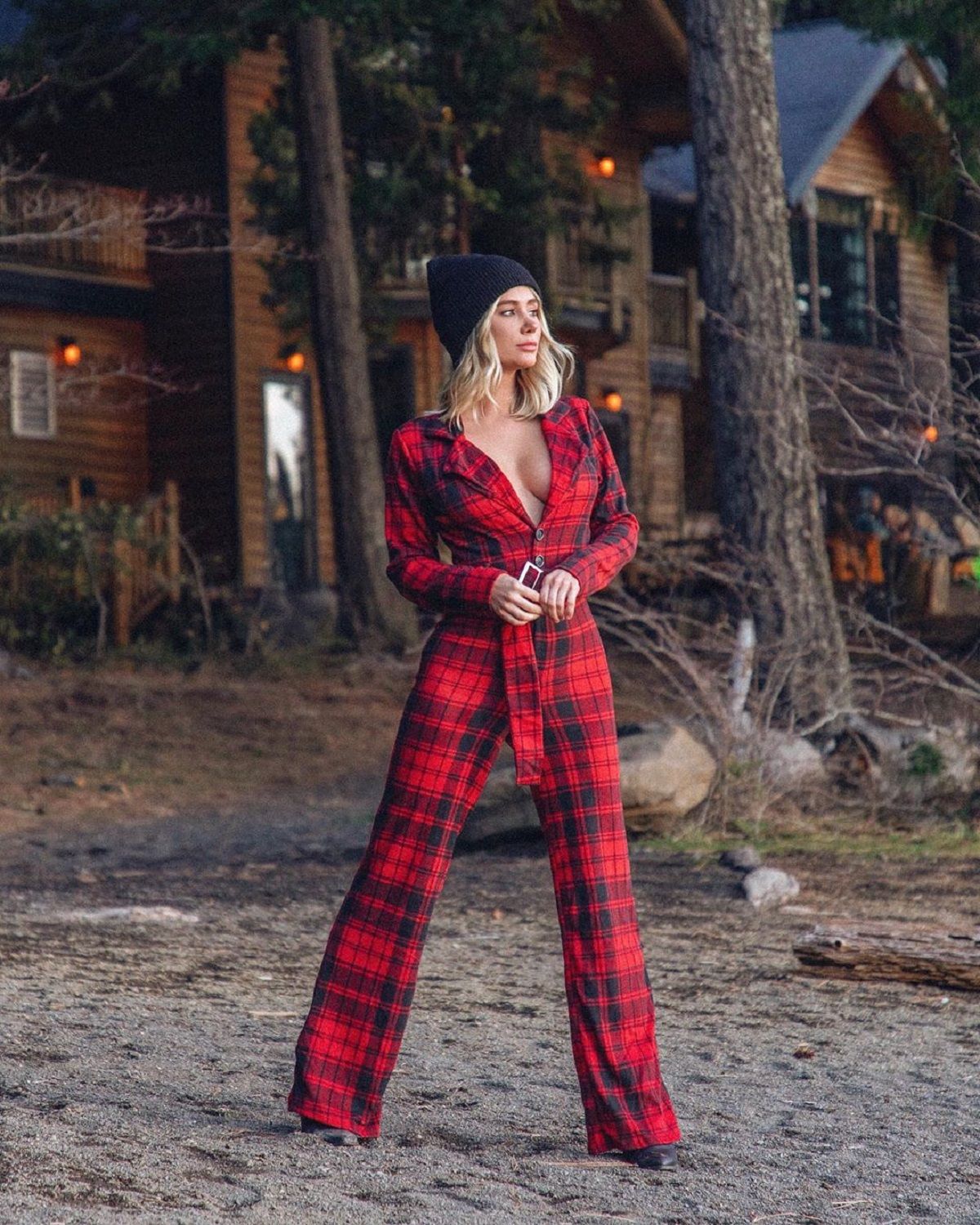 Найкрасивіша гравець у покер несподівано звернулась до фанів