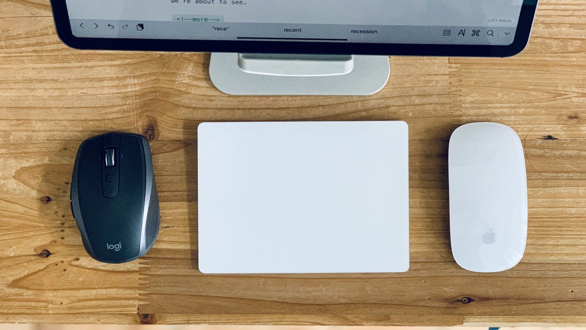 Apple запатентувала комп'ютерну мишку, яка змінює форму