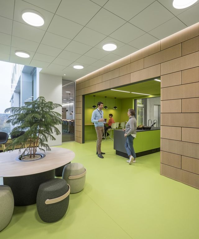 Як виглядає офіс компанії LEGO в Данії: ефектні фото - фото 393315