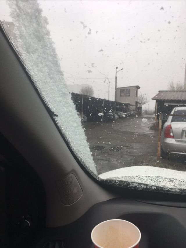 Україну засипало снігом: фото і відео аномалії - фото 393525