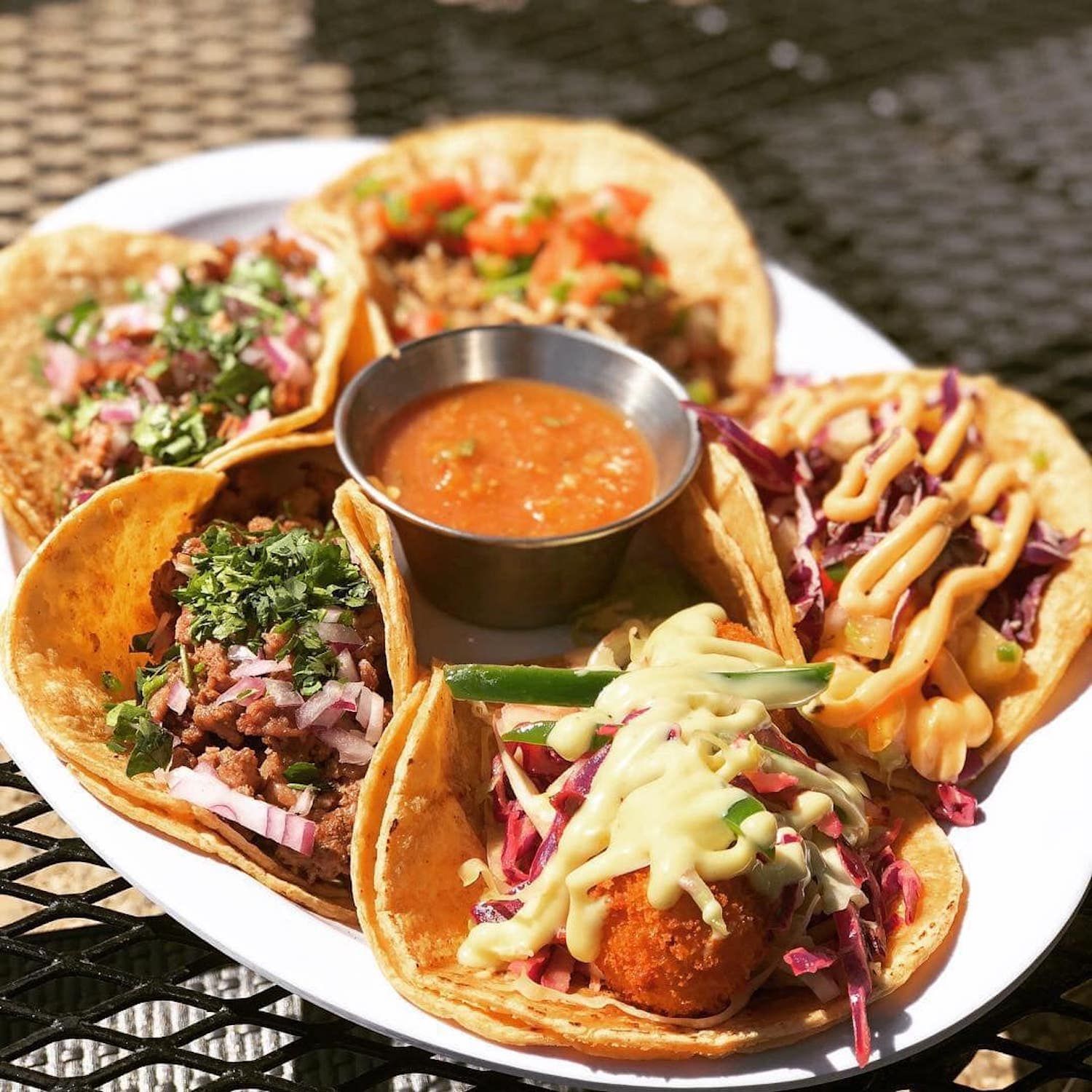 У закладі заохочують людей не виходити з дому - фото 1