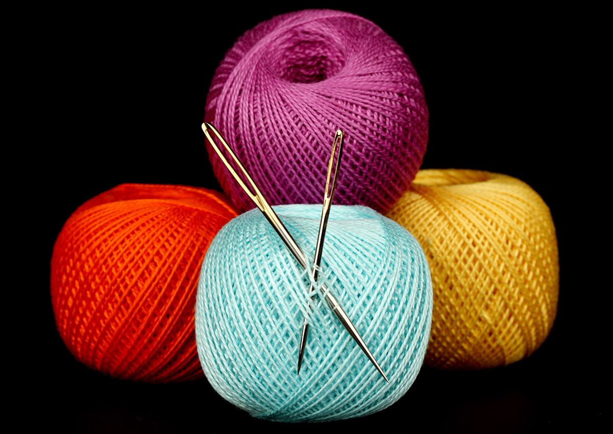 Як вселити нитку в голку: крутий лайфхак з зубною щіткою