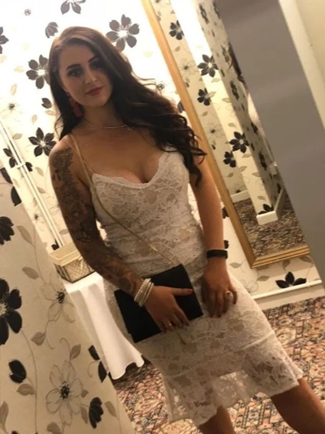 Британка схудла на 30 кг через скасоване побачення: фото до і після - фото 393791