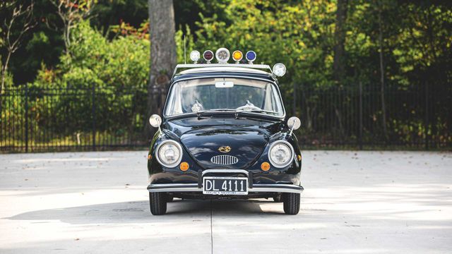 Найнезвичніше авто Subaru у поліцейській лівреї пустять з молотка - фото 394086