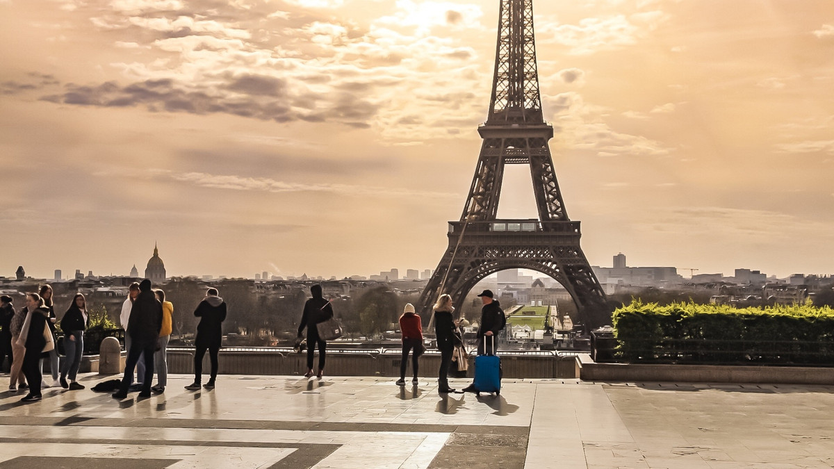 У Парижі повітря стало чистішим вперше за 40 років - фото 1