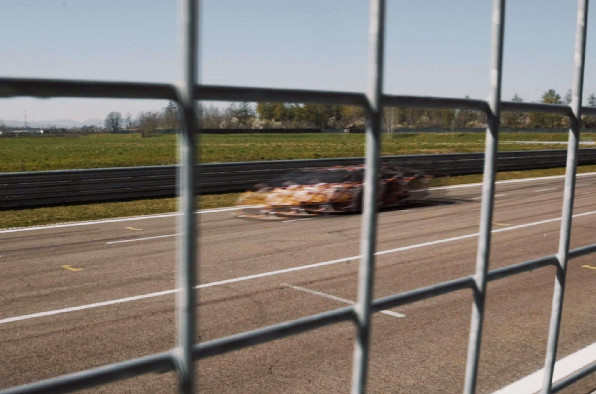 Новий гіперкар Lamborghini показали на відео