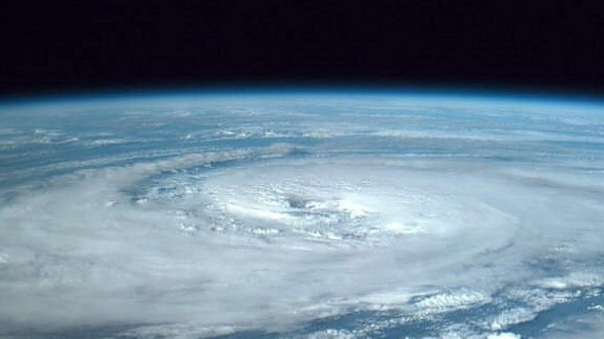 Озоновий шар Землі почав швидко відновлюватися: фотопорівняння - фото 1