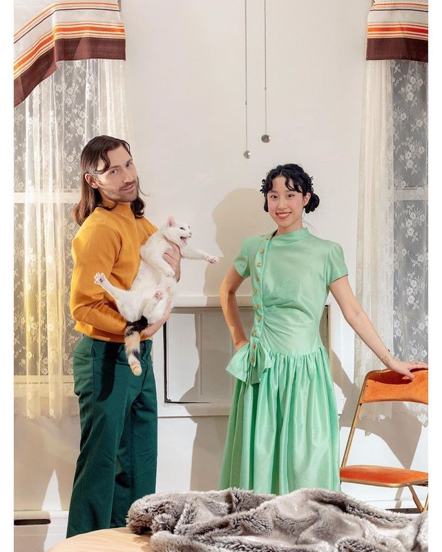 Фешн-фотограф показує, як потрібно проводити час на карантині: ефектні фото - фото 394512