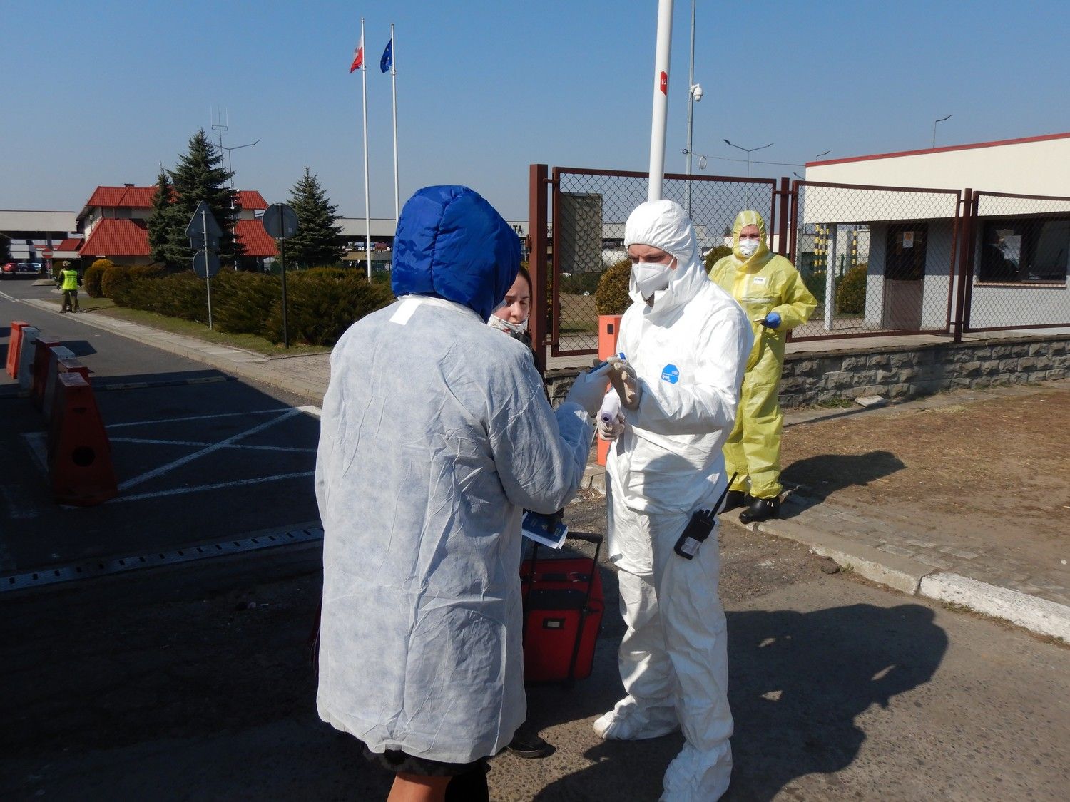 Перевірка на кордоні Україна - Польща - фото 1