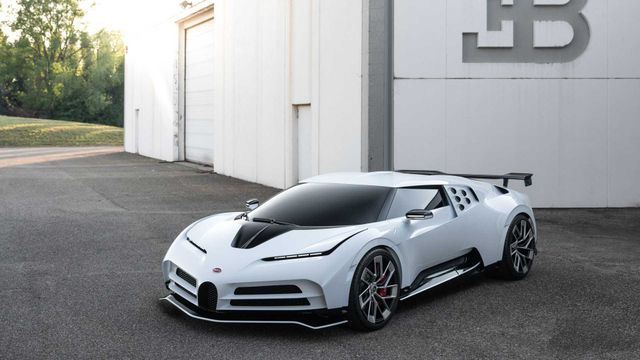 Роналду придбав неймовірну Bugatti за 9,5 мільйона євро - фото 394760