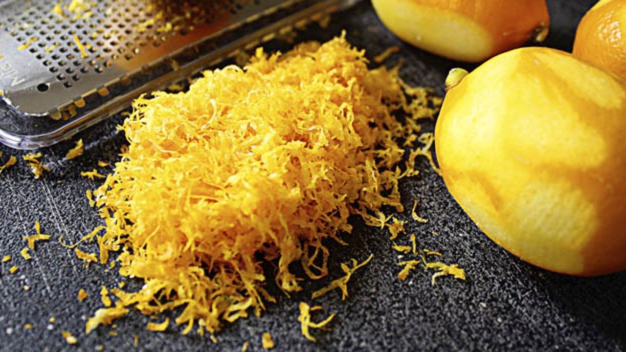 Несподівані корисні властивості лимонної шкірки