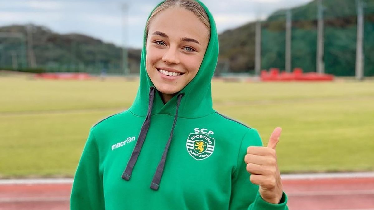 Красуня Дарина Білодід підтримала шанувальників під час пандемії