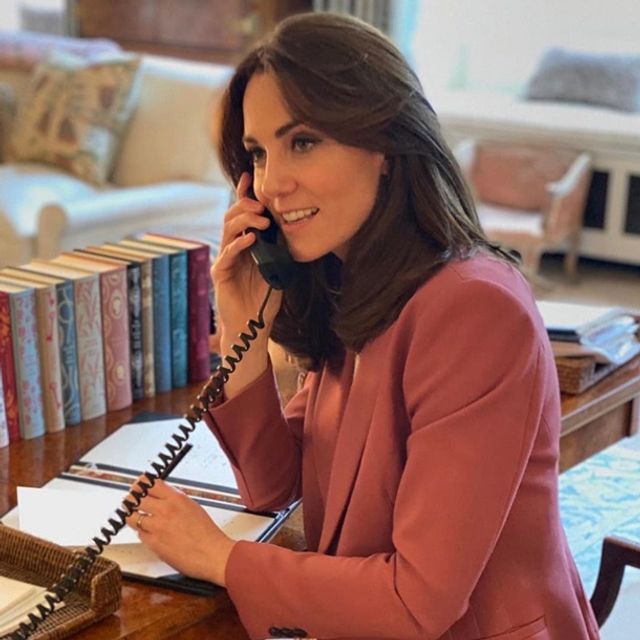 Кейт Міддлтон перестала носити обручку - фото 395389