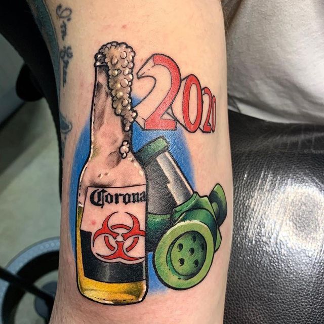 Коронавірусу почали масово 'присвячувати' татуювання: новий тренд - фото 395429