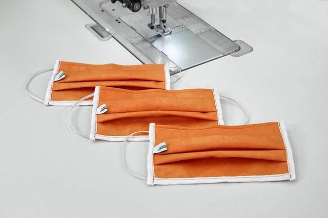 Lamborghini починає випуск медичних масок - фото 395444